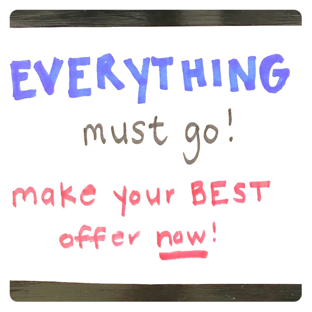 Time is running out. Make your best offer NOW!